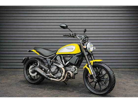 DUCATI SCRAMBLER ICON 